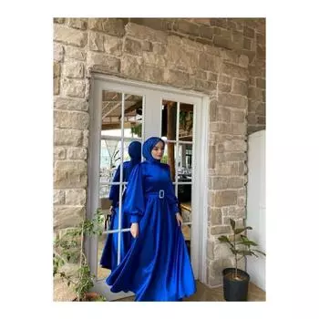 Женское синее атласное платье Bellae с поясом