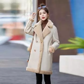 Женское универсальное пальто из замши ягненка, зимнее бархатное утолщенное пальто средней длины с мехом ягненка M бежевый