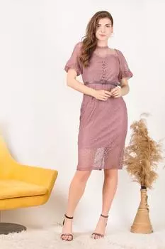 Женское вечернее платье длины миди с поясом