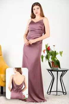 Женское вечернее платье с цепочкой