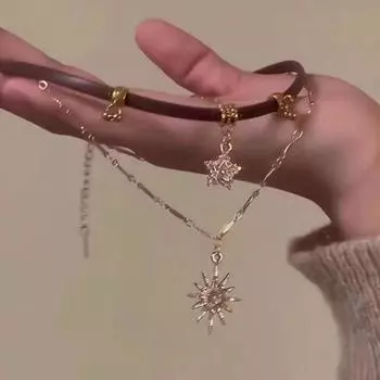 Женское винтажное кожаное ожерелье-чокер, двухслойное, с подвеской в виде звезды, регулируемая цепочка