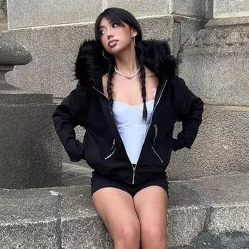 Женское зимнее пальто с плюшевым капюшоном, кардиган в уличном стиле на молнии с капюшоном и застежкой-молнией L чёрный