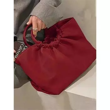 Женственные красные сумки, новые плиссированные свадебные сумки на одно плечо, осенние новые женские сумки большой вместимости для путешествий через плечо