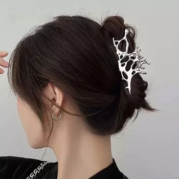 Жидкий Металл Заколки Для Волос Бабочка Простота Роскошные Корейские Аксессуары Для Волос Kpop Шпилька Для Девочек для Женщин Летняя Заколка Для Волос Головные Уборы Зажим Акула серебряный