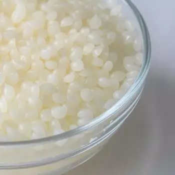 Жизнь со свечами Микровоск Твердый тип Мелкие гранулы Парафиновый воск Микрокристаллический воск [Материалы для свечей] (1кг)