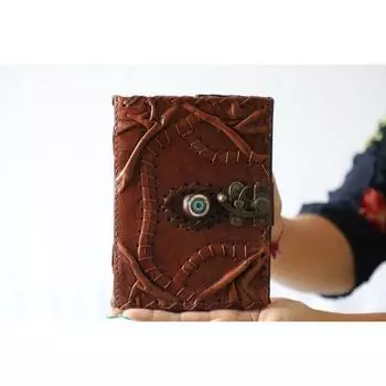 Журнал «Фокус-покус», блокнот «Книга заклинаний», винтажный бумажный гримуар «Сглаз», старинный кожаный журнал, журнал ведьмы, бесплатная кожаная закладка. 7 x 5 in коричневый