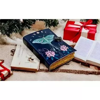 Журнал «Книга теней» с застежкой-замком, винтажная кожа ручной работы Luna Moth 7 x 5 in