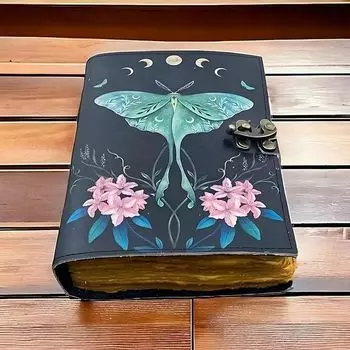Журнал «Книга теней» с застежкой-замком, винтажная кожа ручной работы Luna Moth 7 x 5 in