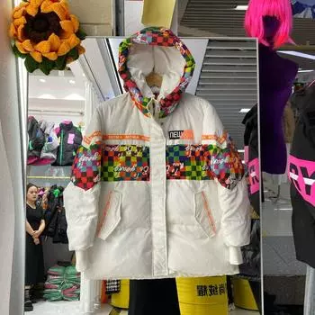 Зима 2024 года, новый модный бренд, контрастные цвета, сращивание, средняя и длинная утолщенная пуховая куртка, женское персонализированное модное пальто S (90-62.5 kg) чёрный