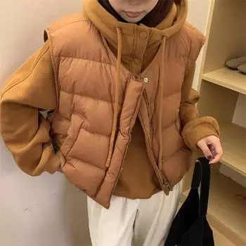 Зима 2024 года, новый свободный и тонкий белый жилет на утином пуху с пуховым капюшоном, комплект из двух предметов для женщин average size темно-синий