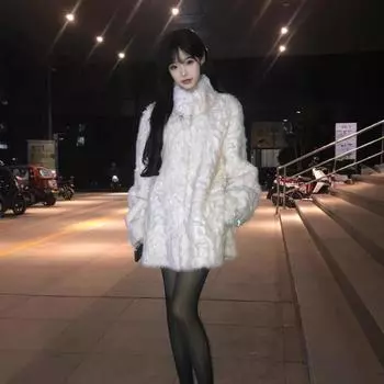 Зимнее пальто Toka из меха средней и длинной шубы 2024 года, новое популярное пальто из искусственной овечьей шерсти высокого качества S серебряный серый