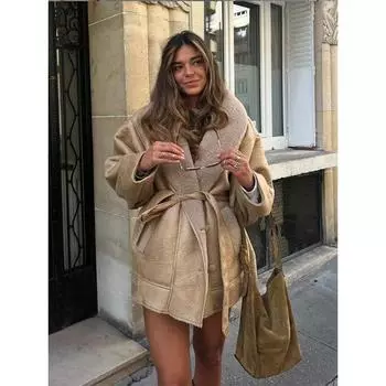 Зимнее шикарное контрастное утолщенное меховое цельное пальто с поясом для женщин, роскошные лацканы, большие пуговицы, женские куртки, высокая уличная одежда S белый