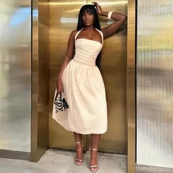 Зимнее женское элегантное платье-футляр с атласным верхом без рукавов и высокой талией S абрикосовый