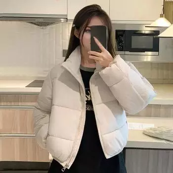 Зимнее женское стеганое пальто с утолщенной застежкой-молнией, воротником-стойкой, защитой шеи, длинными рукавами, однотонным ветрозащитным, сохраняющим тепло, для активного отдыха M бежевый