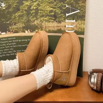 Зимние ботинки для женщин 2024 года, новые зимние ботинки на толстой подошве из бархата, универсальные повседневные и удобные модные ботинки, теплая женская обувь 35 бежевый