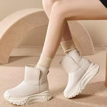 Зимние ботинки на толстой платформе для женщин, теплые кожаные полусапожки с меховой подкладкой, женские удобные пушистые нескользящие короткие ботинки для ходьбы 34 бежевый
