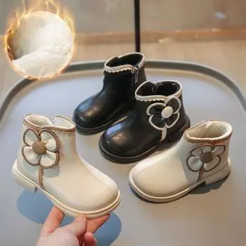 Зимние новые детские ботинки Martin для девочек, обувь принцессы из хлопка и бархата, кожаные ботинки из иностранного материала, короткие ботинки 21 yards Length 13.5cm чёрный