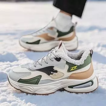 Зимние новые хлопковые туфли, теплые и утолщенные, папины туфли, толстая подошва, нескользящие и износостойкие, молодежные повседневные спортивные мужские туфли 39 чёрный