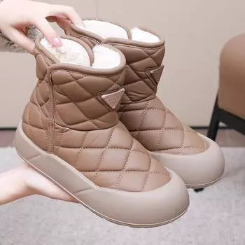 Зимние новые зимние сапоги женские 2024 года на толстой подошве модные хлопковые туфли повседневные плюс кашемировые толстые теплые туфли 35 чёрный