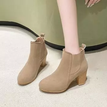 Зимние повседневные удобные и элегантные короткие сапоги на высоком каблуке с боковой молнией. Новые удобные теплые модные женские туфли на толстом каблуке. 36 чёрный