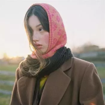 Зимние шапки-балаклавы для женщин Вязаные шапки с капюшоном Милые дизайнерские шапки с воротником-стойкой Шапки-бини 56-59cm