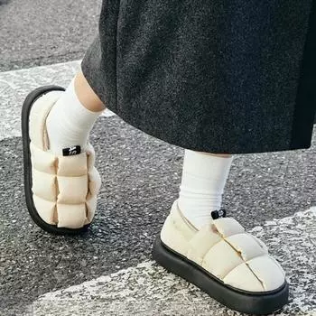 Зимние утепленные плюшевые хлопковые туфли женские теплые пуховые водонепроницаемые домашние тапочки уличные зимние ботинки на мягкой подошве ботильоны на платформе 42