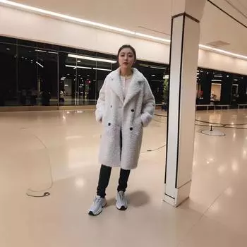 Зимний новый темпераментный высококачественный пальто нишевый универсальный модный ленивый стиль имитация овечьей плюшевой плюшевой куртки для женщин S [90-55kg]