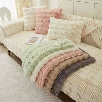 Зимняя бархатная диванная подушка с кроликом, расширенная рулонная диванная подушка с ощущением кошки, новый чехол для дивана, чехол для полотенца, тканевая подушка 70x70