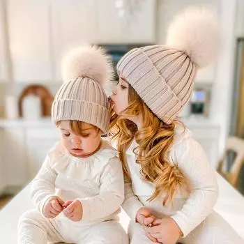 Зимняя детская вязаная шапка с большим помпоном, осенняя теплая шапочка для новорожденных, однотонная, милая, для мальчиков и девочек, чепчик, шапки-чепчики