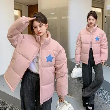 Зимняя хлопковая одежда на пуху, короткая, новая, маленькая, утолщенная, свободная, подходящая по цвету, куртка с воротником-стойкой S чёрный