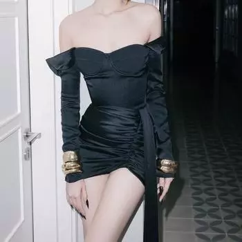 Зимняя мода сексуальное одно плечо плиссированное шнуровка талия длинный рукав сумка бедра платье S чёрный