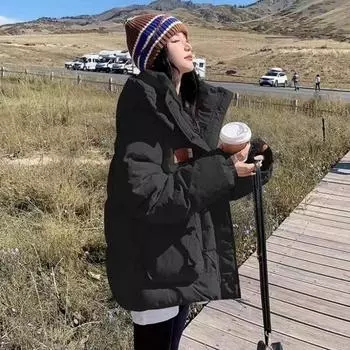 Зимняя новая куртка из хлопка 2024 года, короткая свободная толстая куртка из хлопка с капюшоном, корейская версия, куртка из хлопка S чёрный