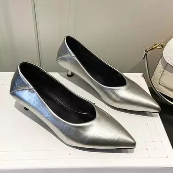 Зимняя новая верхняя одежда 2024 года для женщин, большой размер, тонкий каблук, верх из искусственной кожи, универсальные и удобные женские туфли на высоком каблуке 35 шоколадный