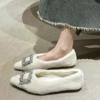 Зимняя обувь женская с острым носком женская обувь с кристаллами мокасины меховые повседневные кроссовки осенняя лодка со стразами удобное платье цвета мокко 35 чёрный