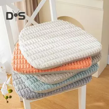 Зимняя подушка для сиденья с набивкой, противоскользящая подошва, быстро восстанавливающая форму, съемный чехол, утолщенный пушистый плюш для гостиной и офиса M хаки