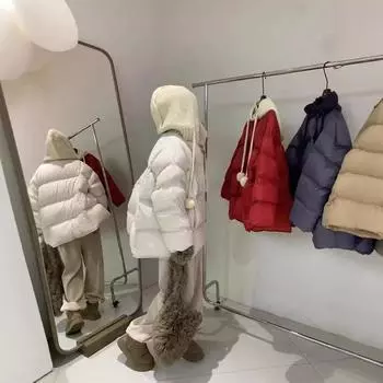 Зимняя рождественская красная куртка-пуховик 2024 года средней и длинной толщины 90% со съемной шапкой из белой утиной шерсти Average size 90-80kg красный