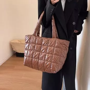 Зимняя сумка через плечо для девочек, большая вместительная сумка с глянцевой поверхностью, однотонная сумка, простой стиль для покупок, путешествий, работы, хранения вещей ONE SIZE белый