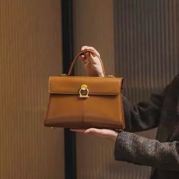 Зимняя сумка в стиле ретро 2024 года: Модная женская сумка через плечо