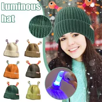 Зимняя светящаяся вязаная шапка для родителей и детей One Size темно-зеленого
