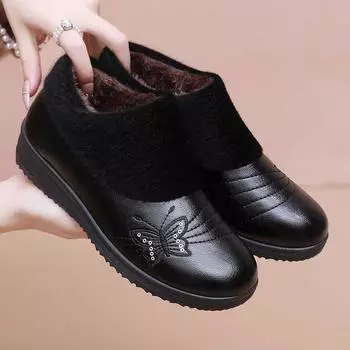 Зимняя теплая хлопковая обувь для женщин среднего и пожилого возраста, модная женская обувь из искусственной кожи с бабочками, непромокаемая обувь на плоской подошве с нескользящей флисовой подкладкой 35