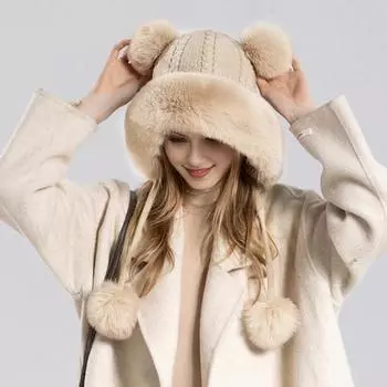 Зимняя женская шапка из пушистого плюша с утолщенным теплом, с декором в виде мяча, защита ушей, однотонная, ветрозащитная, для кемпинга, велоспорта, катания на лыжах, головной убор бежевый