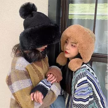 Зимняя женская вязаная шапка, теплые мягкие плюшевые шапки с шариком, женская однотонная шапочка, уличная ветрозащитная женская шапка с защитой ушей One Size белый