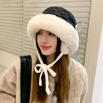 Зимой плюшевые и утолщенные наушники, плюшевые шапки Lei Feng, детские защитные наушники показывают маленькое лицо, а также защищают от холода на северо-востоке.