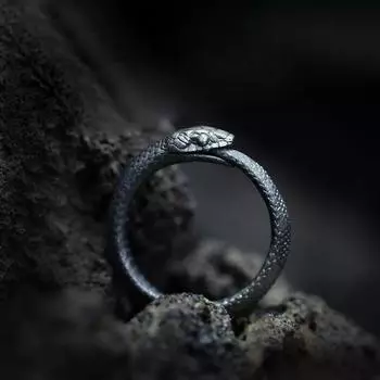 Змеиное кольцо, простое винтажное женское кольцо для пары, вечерние ретро-ювелирные изделия на палец, аксессуары, подарок на день Святого Валентина