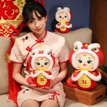 Змея плюшевая кукла животное милый год змеи талисман реквизит рюкзак кулон мягкая игрушка кукла домашнее украшение 20cm красный