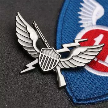 Значок за воздушно-штурмовую операцию США во Вьетнаме, значок за мастерство, значок за воздушную мобильность, тактический наплечный значок военного болельщика, значок на фуражку, значок золотой