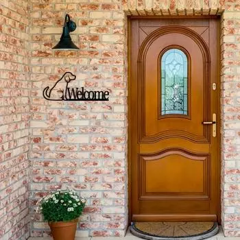 Знак «Добро пожаловать в гости к собаке» Дизайн Лабрадора, наружное настенное искусство из металла, идеальный подарок для любителей собак, декоративное настенное украшение из металла для домашнего декора светло-серый