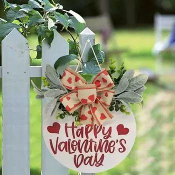 Знак на дверь ко Дню святого Валентина, деревянный знак на дверь с надписью «С Днем святого Валентина», подвесной декоративный знак на входную дверь с венком, бантом в виде сердечек для дома, стены, крыльца красный