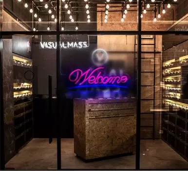 Знак ПРИВЕТСТВИЯ, светодиодный знак. Знак приветствия, светодиодный знак, идеально подходящий для красивого украшения стены, привлекающий внимание, для кофейного интерьера. Высота 150 мм x Ширина 400 мм - магазины!