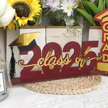 Знак выпускного стола 2025 года, шляпа бакалавра выпускников средней школы, деревянный знак с основанием, украшение для домашней выпускной церемонии